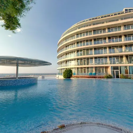 فندق Sirius And 4*